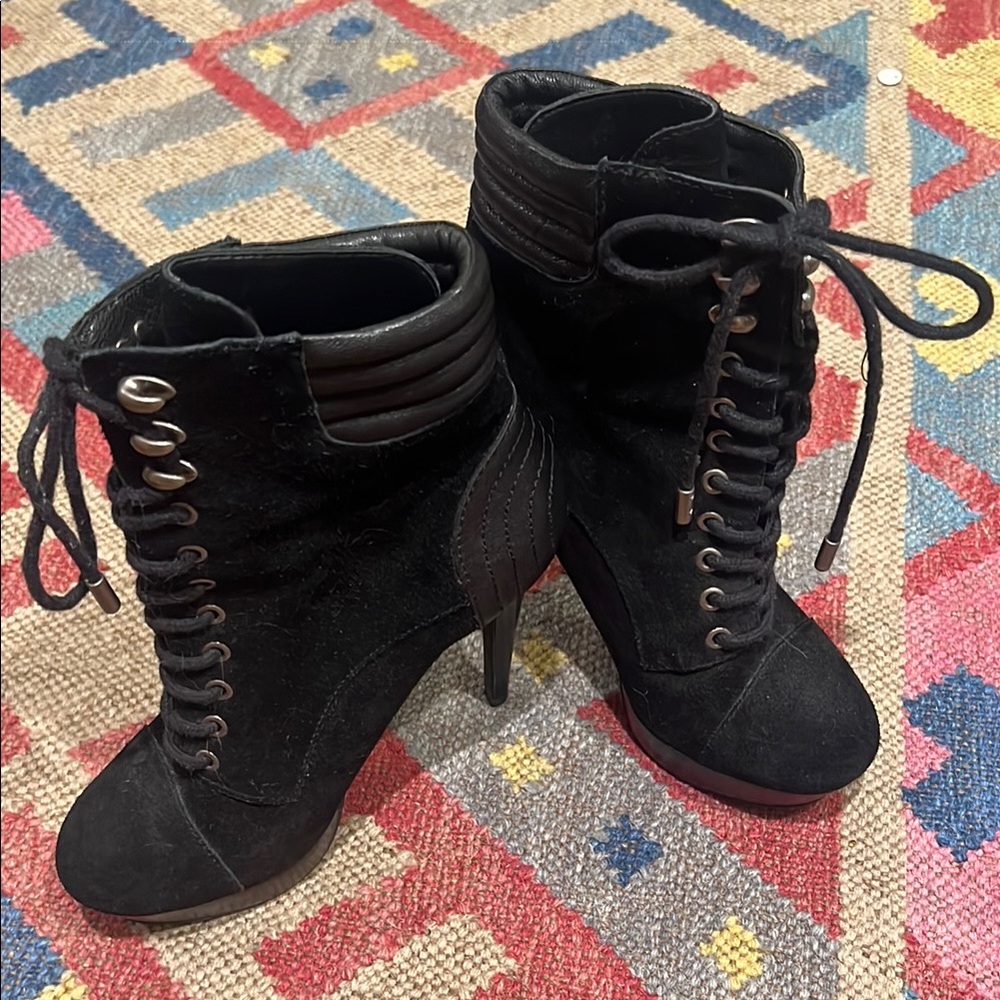 Jessica Simpson Black Lace-Up Women's Boots Size 6